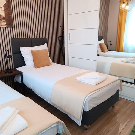 Sleep In Apartament Centrum Wrocław Eksteriør bilde